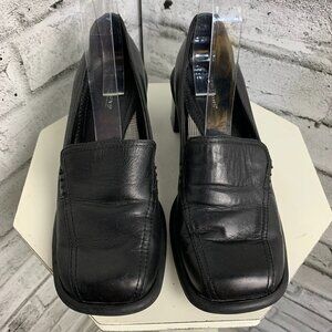 Vintage 90's Predictions Square Toe Black Leather Block Heel Loafer
